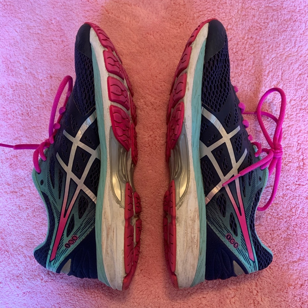 ASICS RUNNING SHOES - Picture 7 of 9